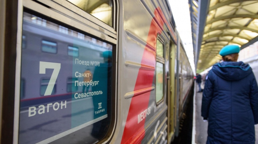 Более 190 дополнительных поездов будут курсировать в новогодние и рождественские праздники