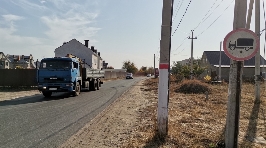 Активисты ОНФ призвали местные власти услышать жителей одной из самых опасных улиц поселка Отрадное