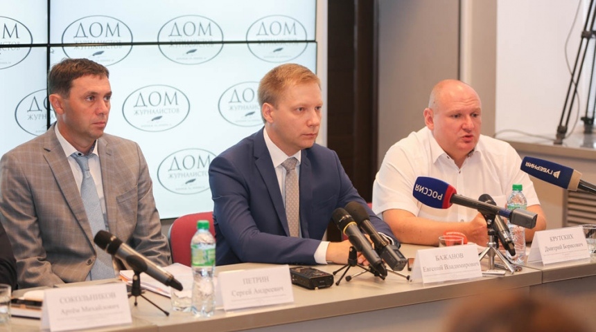 Развитие пассажирского транспорта в Воронеже обсудили в Доме журналистов