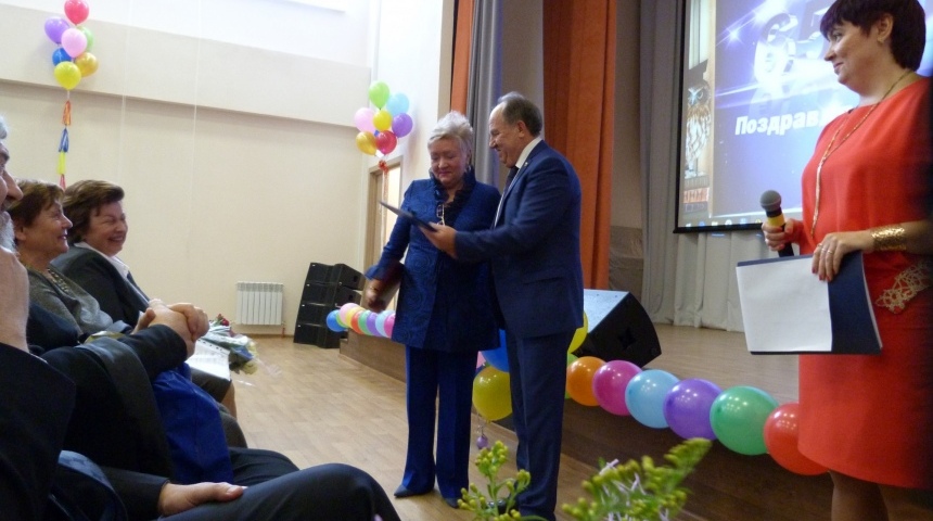 Николай Образцов поздравил школу №54 с юбилеем