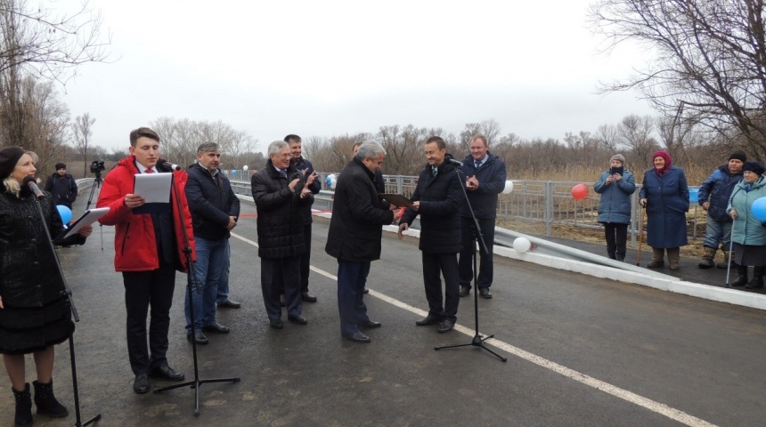 В Воронежской области построили долгожданный мост, который соединил два села