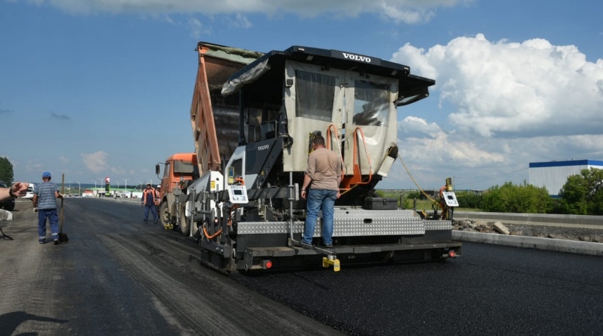 На ремонт и реконструкцию дорог в Воронежской области за четыре года потрачено 20 миллиардов рублей