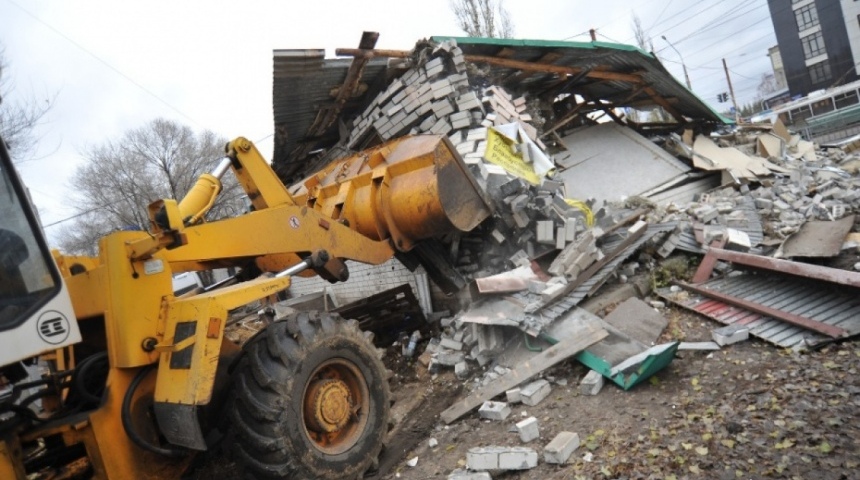 В Воронеже в январе демонтируют 16 незаконных торговых объектов