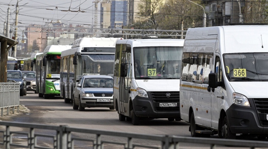 В Воронеже изменятся схемы движения нескольких автобусных маршрутов