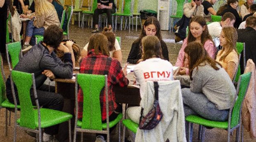 Студенты ВГМУ им. Н.Н. Бурденко приняли участие в Форуме рабочей молодежи