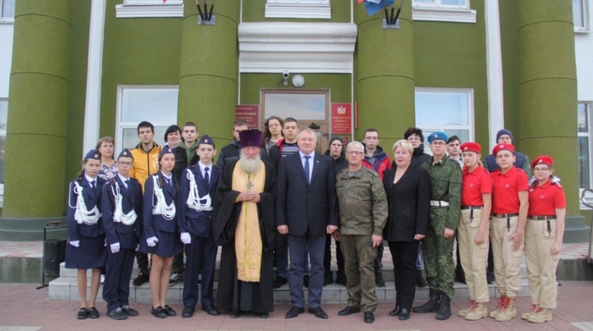 В большом зале администрации Новохоперского района состоялся День призывника