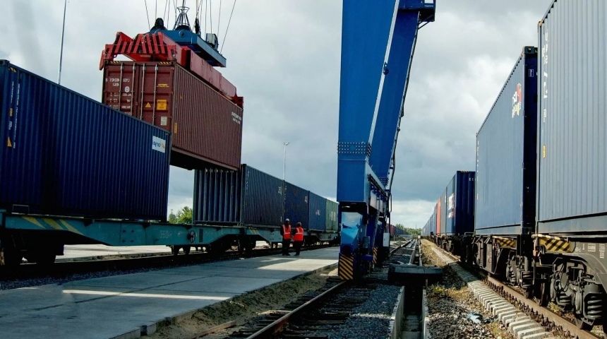 Железнодорожники сообщили о росте популярности дистанционного оформления перевозочных документов среди грузоотправителей на Юго-Восточной железной дороге