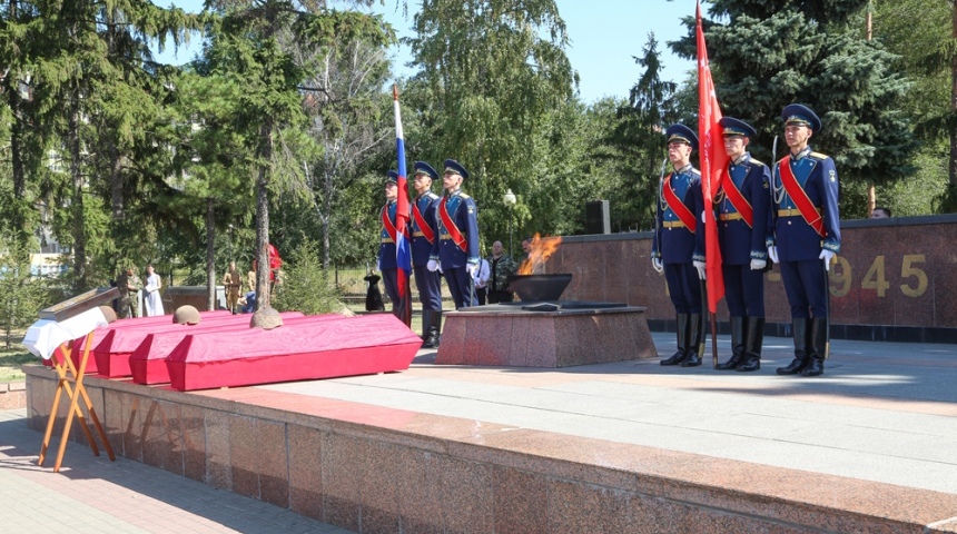 В Воронеже в день 75-летия окончания Второй мировой войны перезахоронили останки 45 красноармейцев