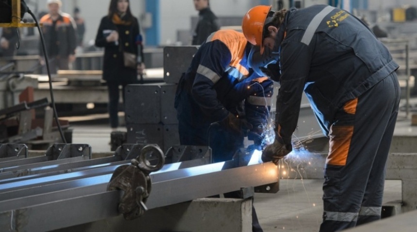 Более 400 работников воронежского машиностроительного предприятия получили зарплату после вмешательства Гострудинспекции