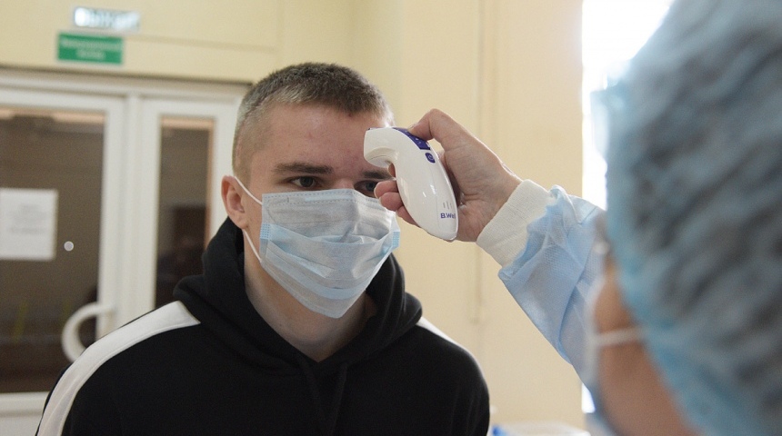 Воронежские поликлиники перестраивают работу под вторую волну коронавируса