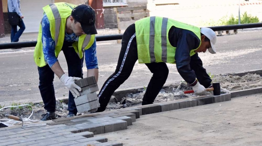 В Воронеже приступят к ремонту тротуаров более чем по 100 адресам