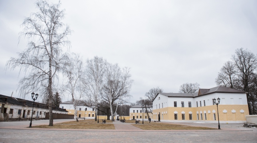 Виталий Шабалатов: Реставрационные работы в Хреновской школе наездников должны быть завершены