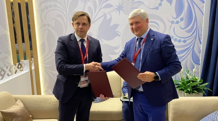 Воронежская и Орловская области будут развивать совместное производство нефтегазового и химического оборудования
