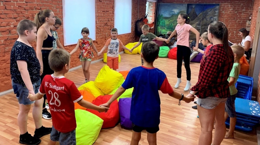 Воронежский детский театр дарит инклюзивные сказки детям