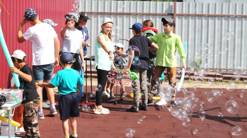 Дети из Семилукского социально-реабилитационного центра попрощались с летом весело