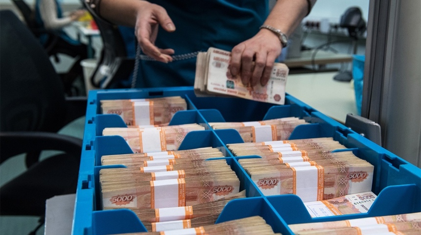 Воронежцы накопили на счетах в банках более 410 млрд рублей