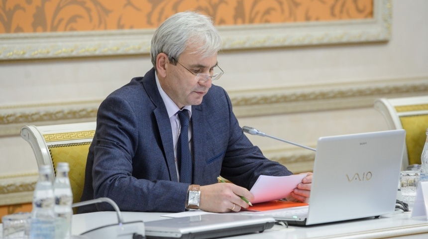 Александр Гусев разрешил возобновить работу учреждениям допобразования с 29 ноября
