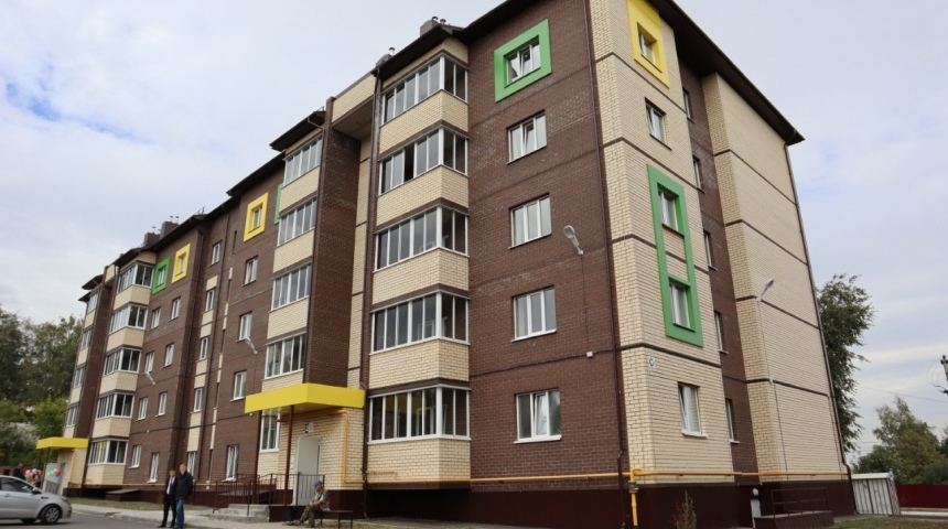 74 семьи Воронежской области получили новое жилье