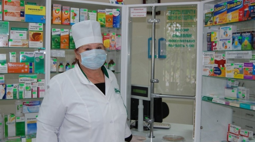 Заведующий аптекой в Воронеже может зарабатывать до 115 тысяч рублей