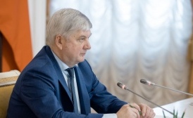 Воронежский губернатор: продолжаем поддерживать подшефные районы ЛНР