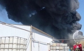 Крупный пожар ликвидировали спасатели на территории завода в Воронеже