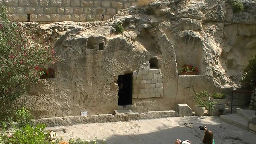 6_Руины дома Иосифа в Назарете снаружи